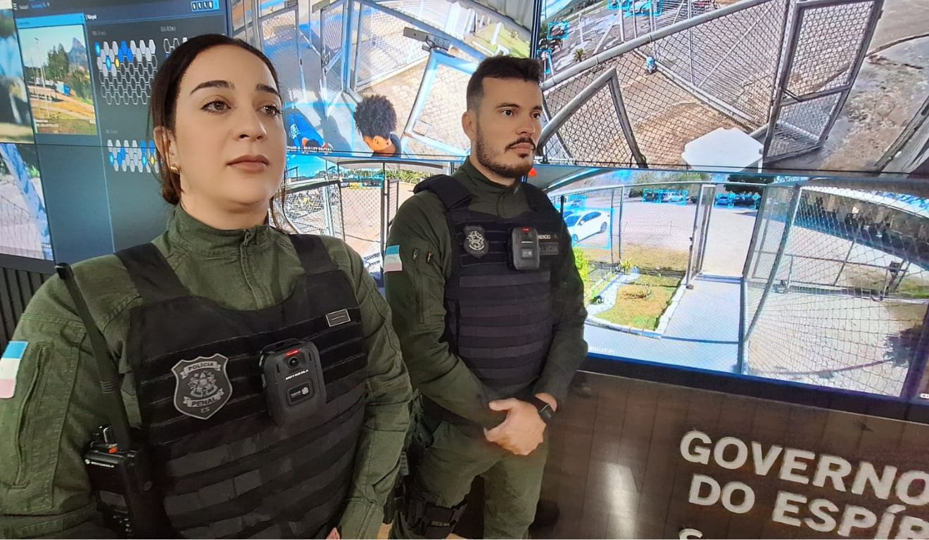 Policiais penais recebem 400 câmeras corporais no ES
