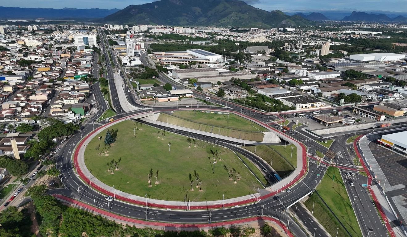 Rotatória do Ó Sistema Viário Eldes Scherrer de Souza na Serra