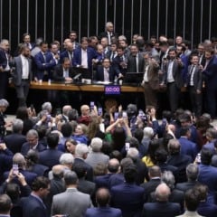 Sessão na Câmara dos Deputados é aberta após obstrução