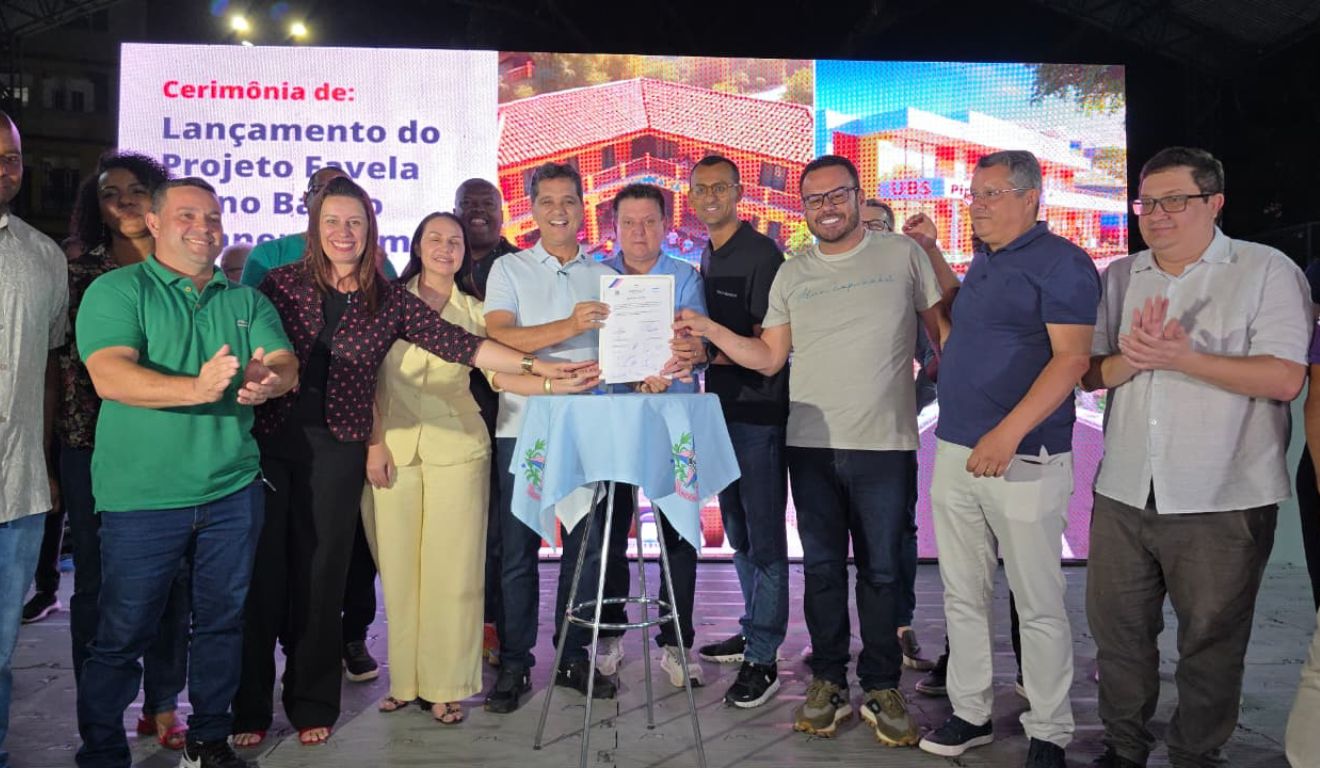 Solenidade de lançamento do Favela 3D em Piranema