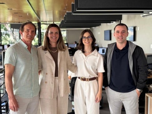 Euder Pedroni, Izabella Tessarolo, Emanuelle Pessotti e Arisio Tessarolo Filho - Foto: Divulgação