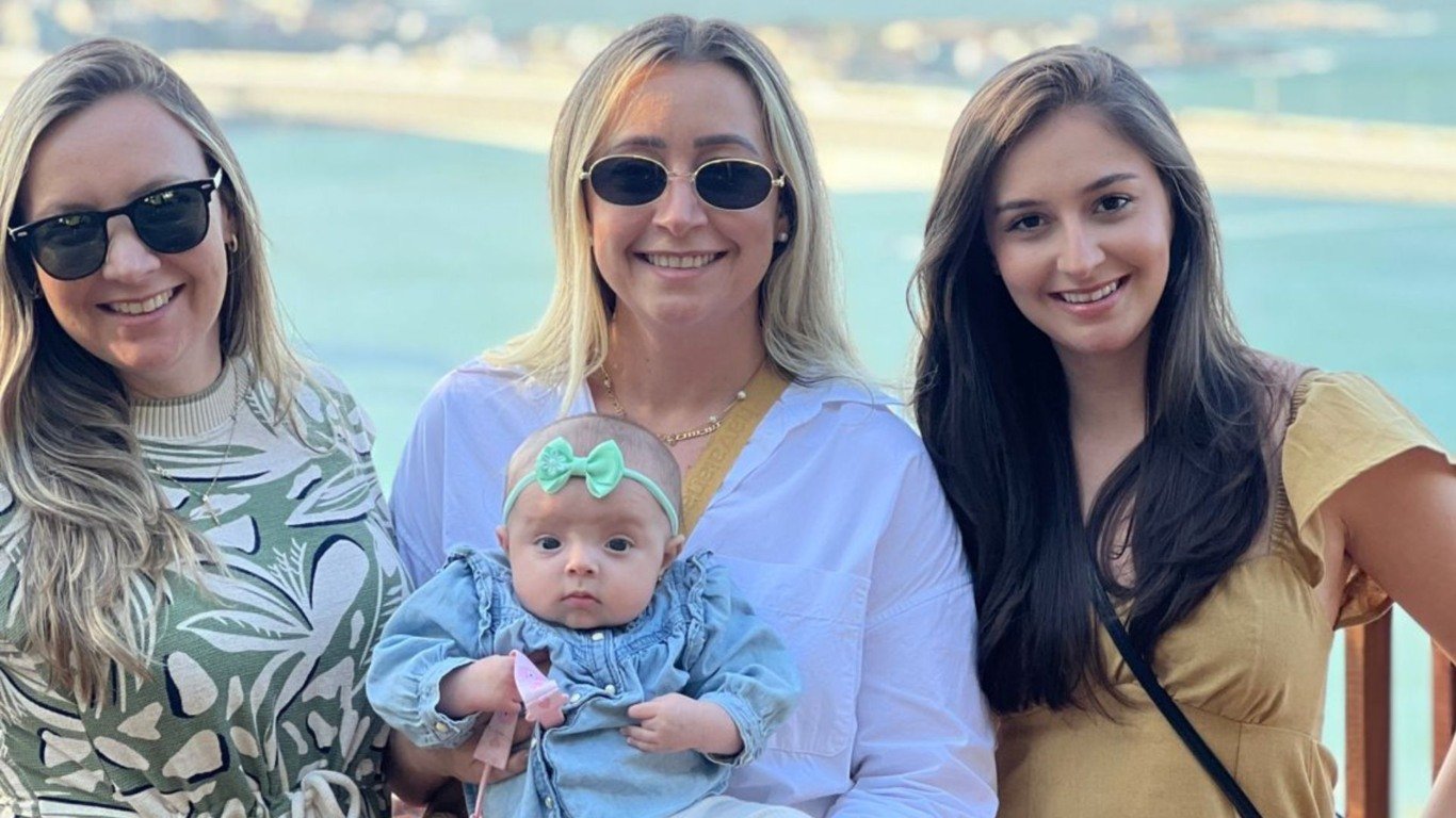 Da direita para a esquerda, Avó de Laura, Ana Monscon e Aline Moscon (Foto: Arquivo pessoal)