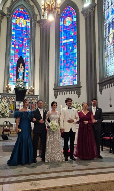 Ana Luiza Villaschi e Davi Nacif se casam com festão em Vitória (Foto: Arquivo pessoal)