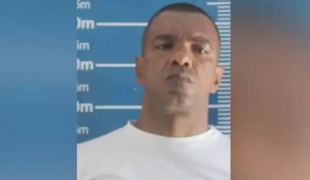foto do chefe do CV, que pagou mais de R$ 24 mil por cirurgia no Rio