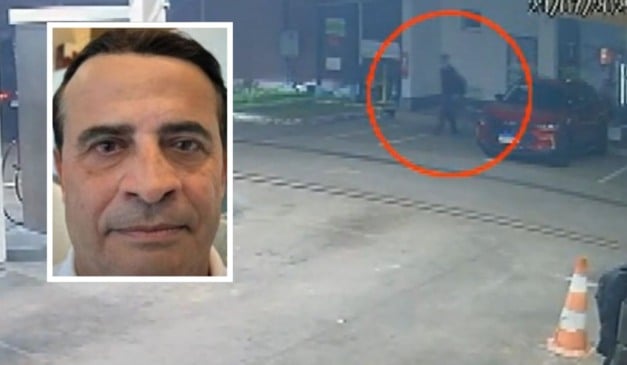 Carlos foi encontrado morto no carro (Foto: Reprodução / TV Vitória)