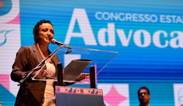 Erica Neves, presidente da OAB-ES