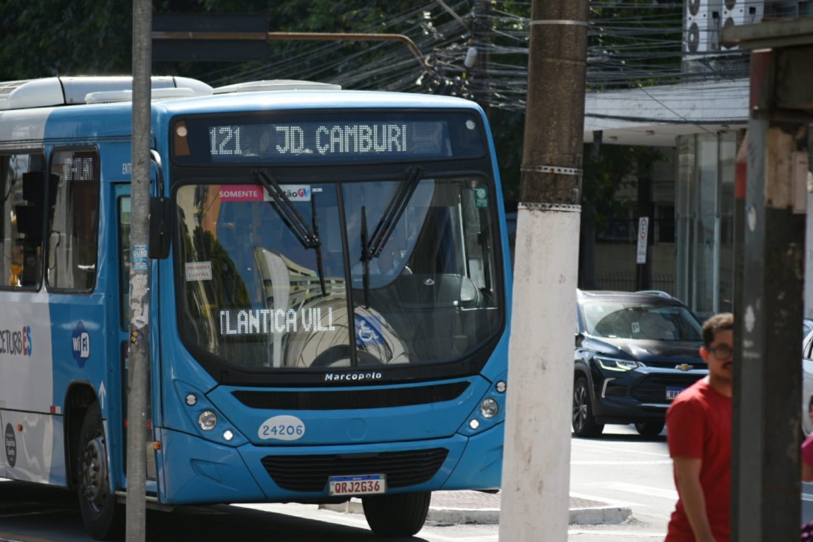 Ônibus transcol -transporte coletivo