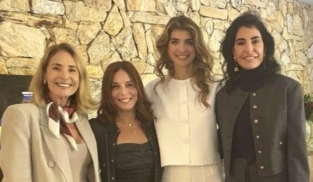 Tarde beneficente de joias com a designer radicada em Londres, Maria Frering