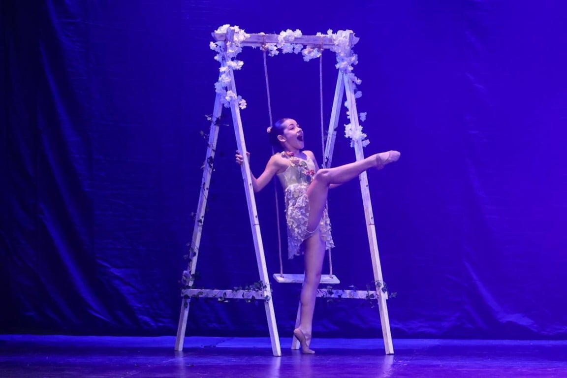 Capixaba, de apenas 10 anos, conquistou o 1º lugar no maior festival de dança do mundo Capixaba, de apenas 10 anos, conquistou o 1º lugar no maior festival de dança do mundo