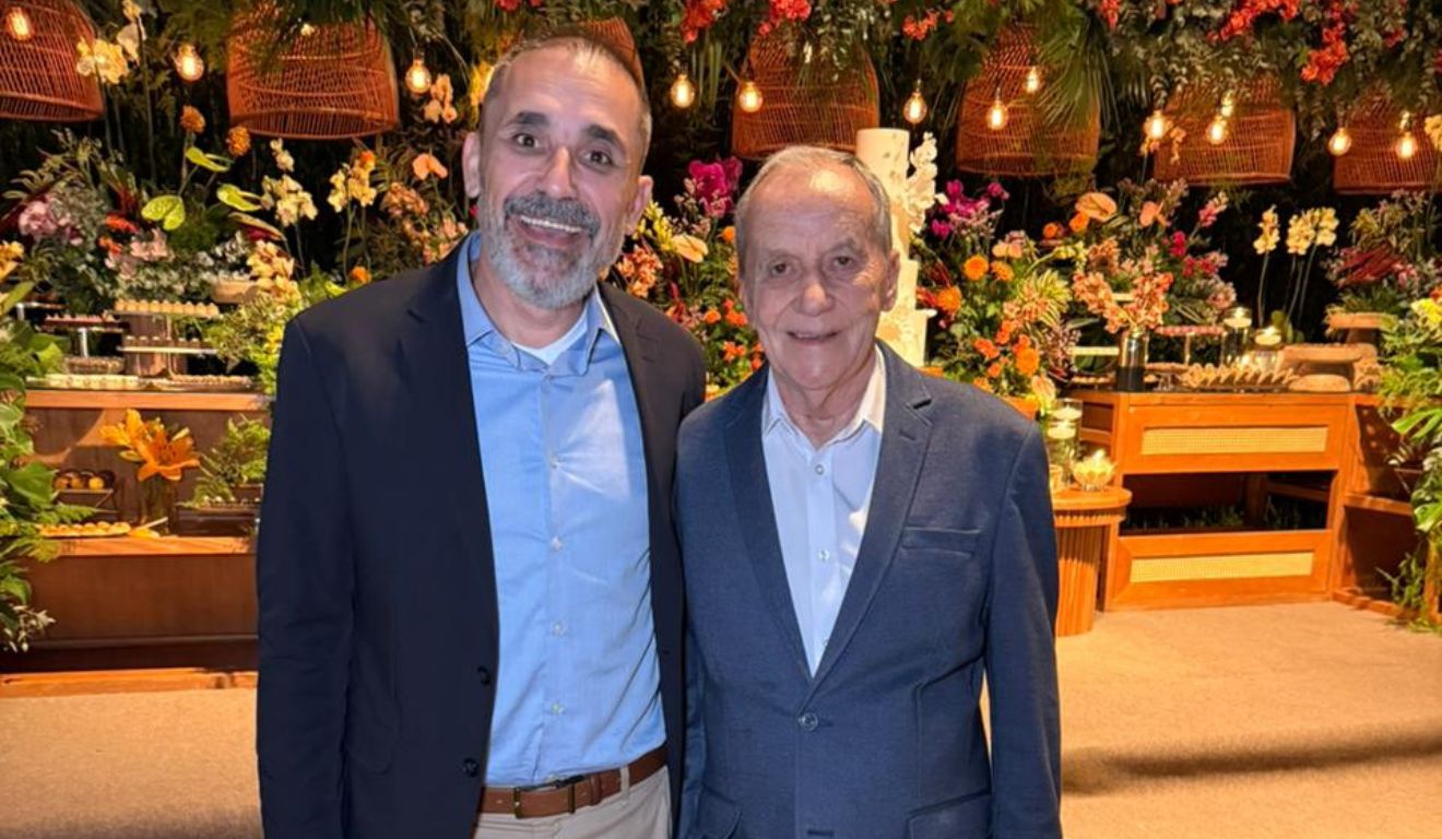 Ricardo e Osmar Bodevan. Reservado, Ricardo conta que o pai prefere ficar na cozinha a posar para fotos (Foto: Acervo Pessoal)