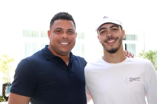 Ex-jogador não deixará herança e planeja doar fortuna