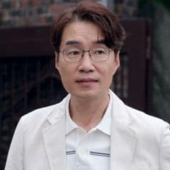 Song Young-kyu atua em "A Jogada da Vitória", disponível na Netflix (Foto: Reprodução/Netflix)
