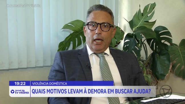 Mulher denuncia agressor após quatro anos de violência doméstica