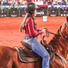 Lara De Siqueira Pessôa é moradora de Viana e competiu na Festa de Barretos (Foto: Acervo pessoal)