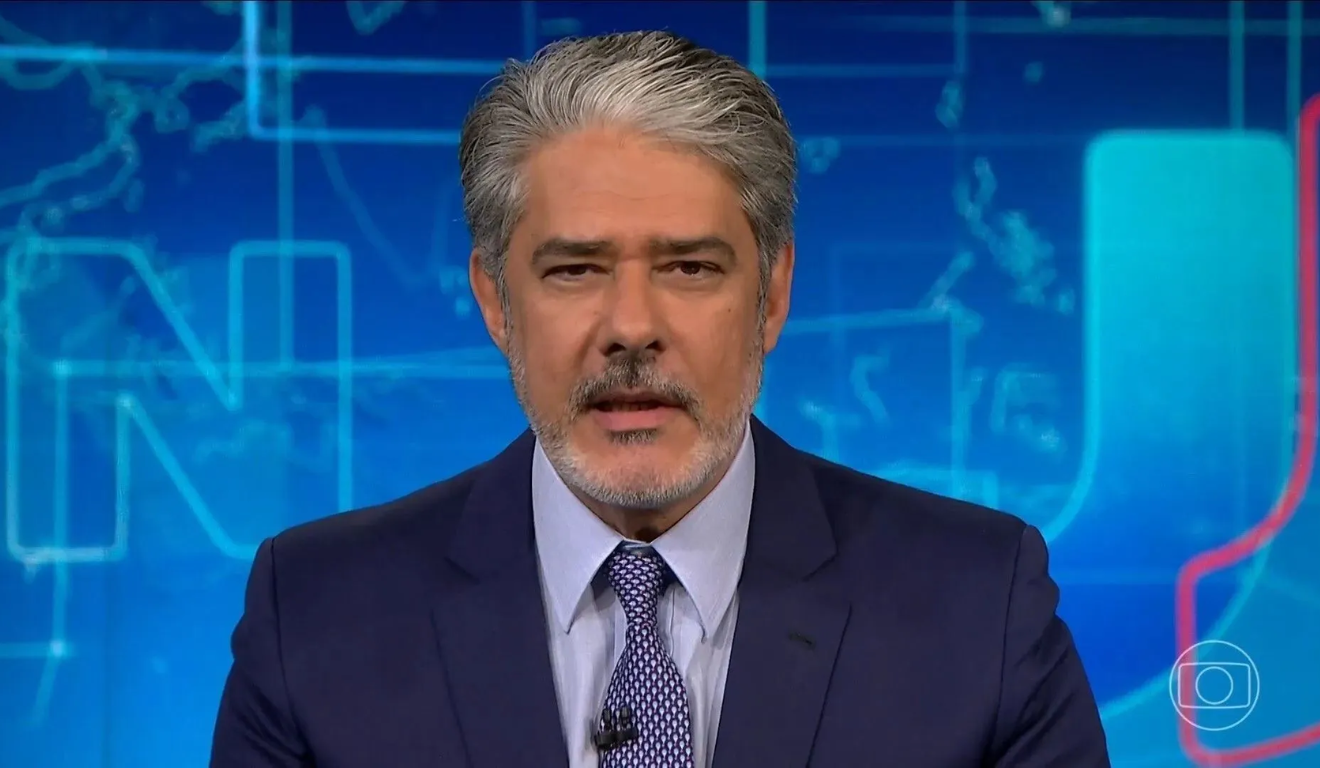 William Bonner anuncia saída do Jornal Nacional após quase três décadas; César Tralli será o novo âncora/Foto Reprodução William Bonner anuncia saída do Jornal Nacional após quase três décadas; César Tralli será o novo âncora/Foto Reprodução
