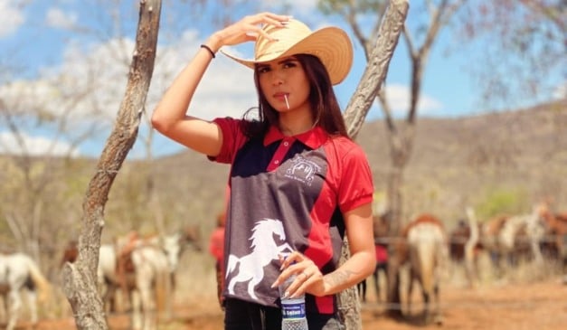 Gabrielly Moreira, 16 anos, Rainha da Cavalgada de Pedra Branca, encontrada morta