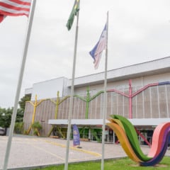 Escola Americana de Vitória traz curso intensivo de Harvard para estudantes capixabas