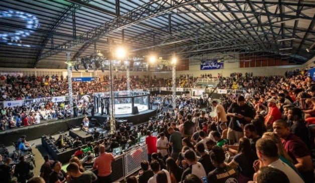 Jungle Fight 140 na Arena Tartarugão, em Vila Velha