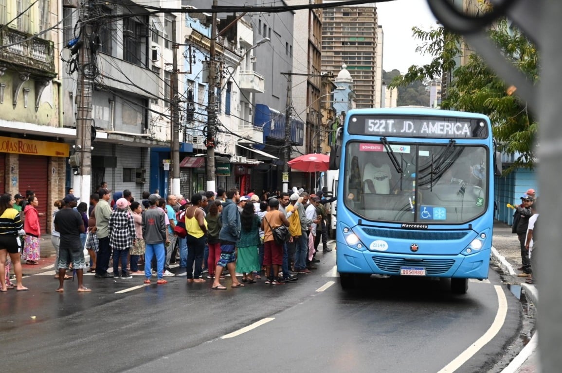 Manifestação de moradores de Vila Esperança em Vitória