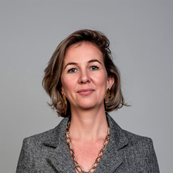 Maya J. Gobira Meneghelli