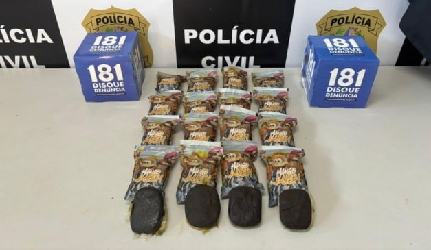 Dois quilos de haxixe foram apreendidos com o suspeito na BR-262