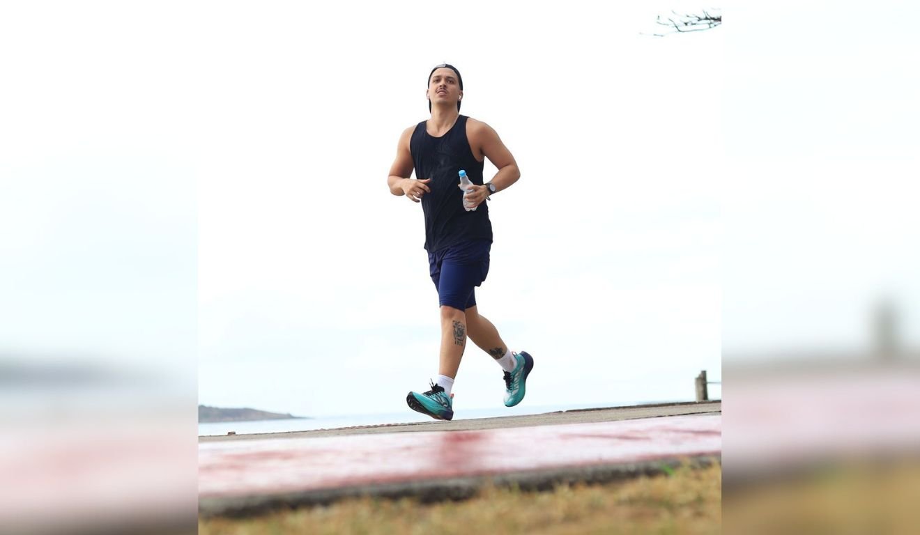 Rafael Moreira, de 21 anos, viralizou correndo 24 km por toda a orla de Vila Velha. Foto: Arquivo pessoal