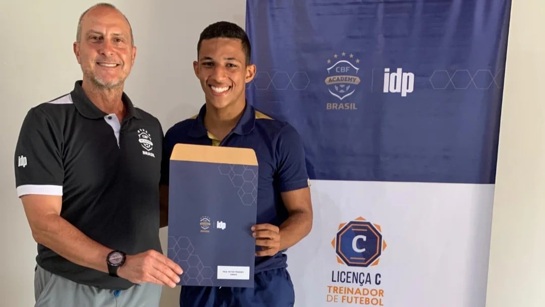 Técnico mais jovem do Brasil. Raul Victor Junker