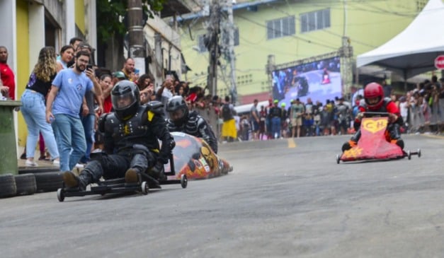 Rolimã Racing corrida de carrinho de rolimã no Bairro da Penha