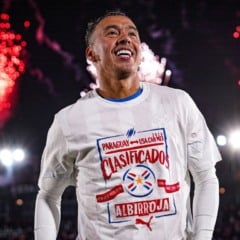 Alejandro "Kaku" Romero em celebração da classificação do Paraguai para a Copa do Mundo