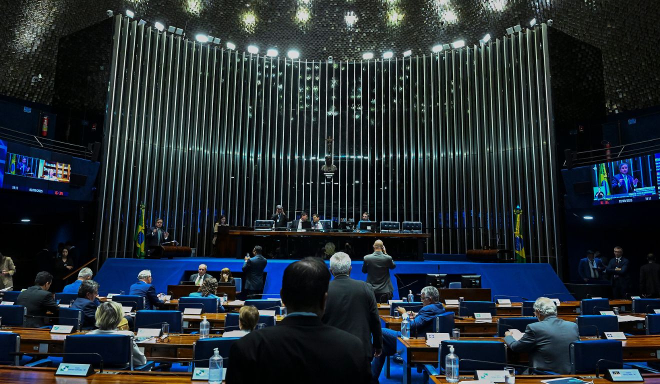 Sessão deliberativa no Plenário do Senado Federal