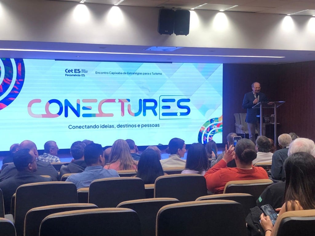 Idalberto Moro, presidente da Fecomércio ES, disse que a formação em turismo pode transformar a atividade no Estado. Crédito: Edu Kopernick