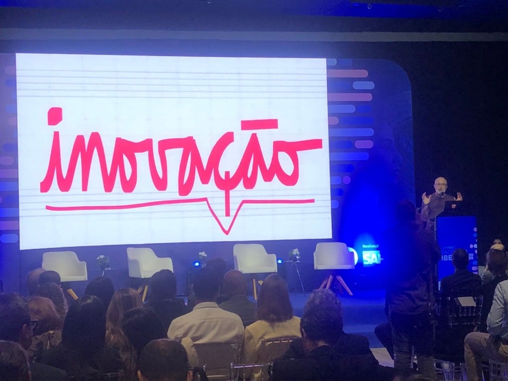 Silvio Meira disse, durante encontro do Ibef-ES, que empresas precisam deixar para trás conceitos antigos para se manterem competitivas no mercado. Crédito: Edu Kopernick
