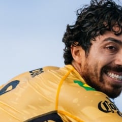 Yago Dora conquistou título da WSL (Foto: Reprodução / Instagram @wsl)