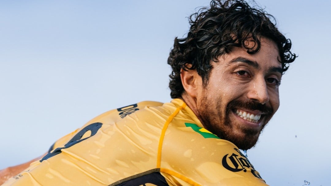 Yago Dora conquistou título da WSL (Foto: Reprodução / Instagram @wsl)