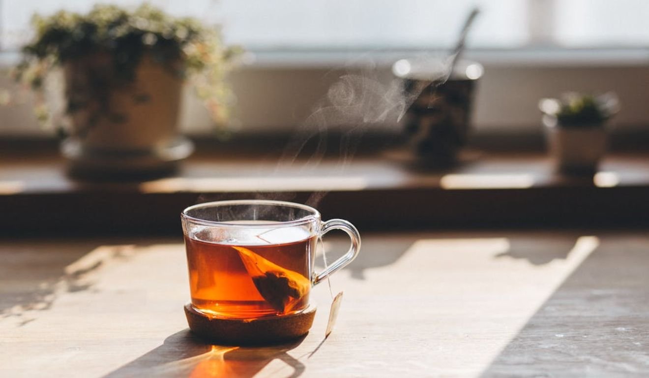 Chá para desinchar e emagrecer: solução natural contra retenção de líquido. (Foto: Canva) Chá para desinchar e emagrecer: solução natural contra retenção de líquido. (Foto: Canva)