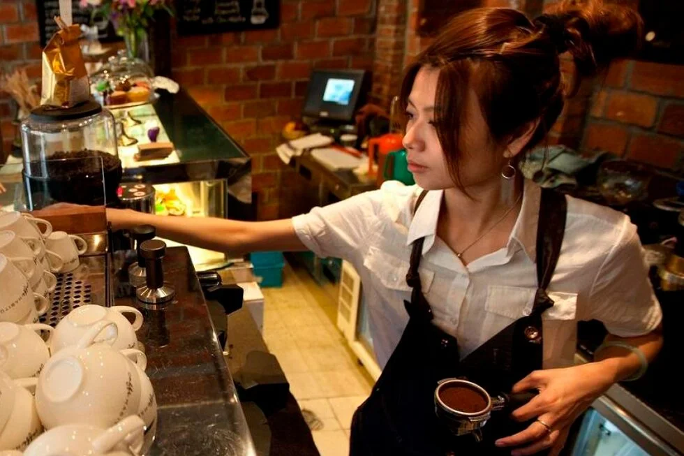 Preço do café em alta faz 24% dos brasileiros reduzirem consumo, aponta estudo