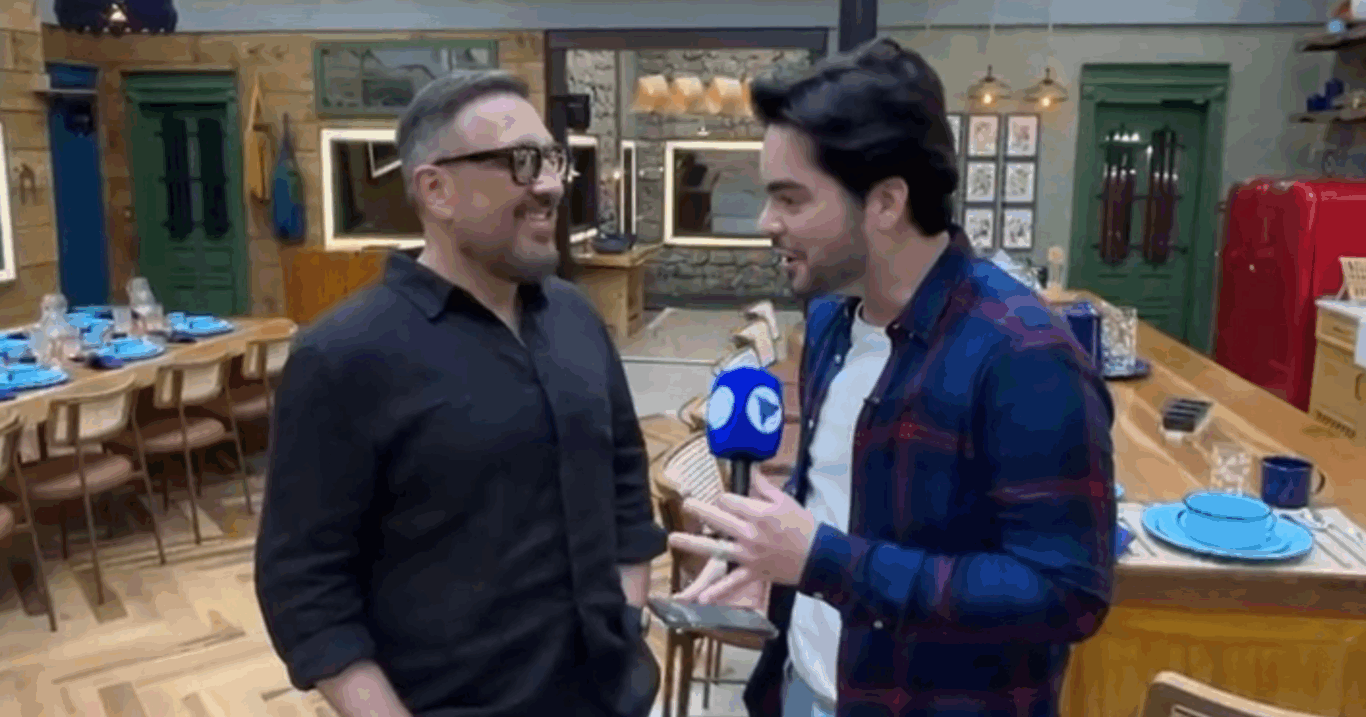 Coluna Pedro Permuy faz exclusiva com Carelli, diretor de A Fazenda (Foto: Reprodução/Bruno Alves)