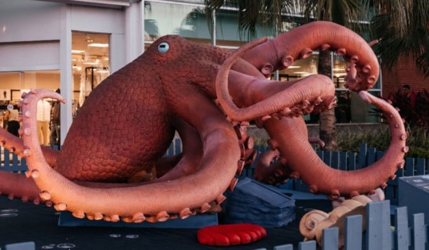 Exposição é gratuita e pode ser visitada durante o funcionamento do Shopping Praia da Costa (Foto: Divulgação)