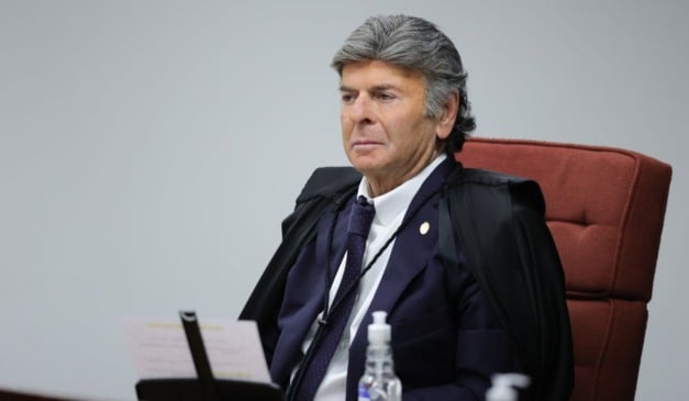 O ministro Luiz Fux no segundo dia de sessão do STF do julgamento dos primeiros oito réus da trama golpista. Foto: Fabio Rodrigues-Pozzebom/ Agência Brasil