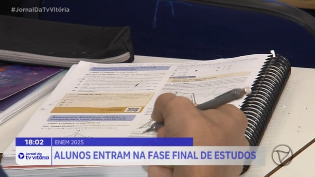 Alunos intensificam revisões e buscam controlar ansiedade para o Enem