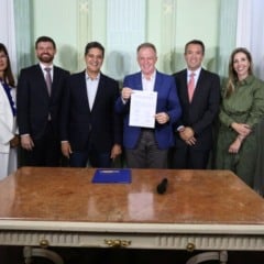 Assinatura do contrato das PPPs de saneamento no ES