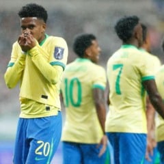 Amistoso Coreia do Sul x Brasil. Seul. Estêvão