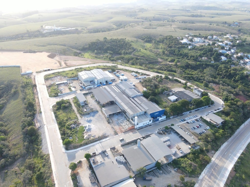 Complexo em Piúma: A megastore de sorvete poderá ser visitada como atração turística e visitantes poderão até criar o sorvete próprio. Crédito: Divulgação