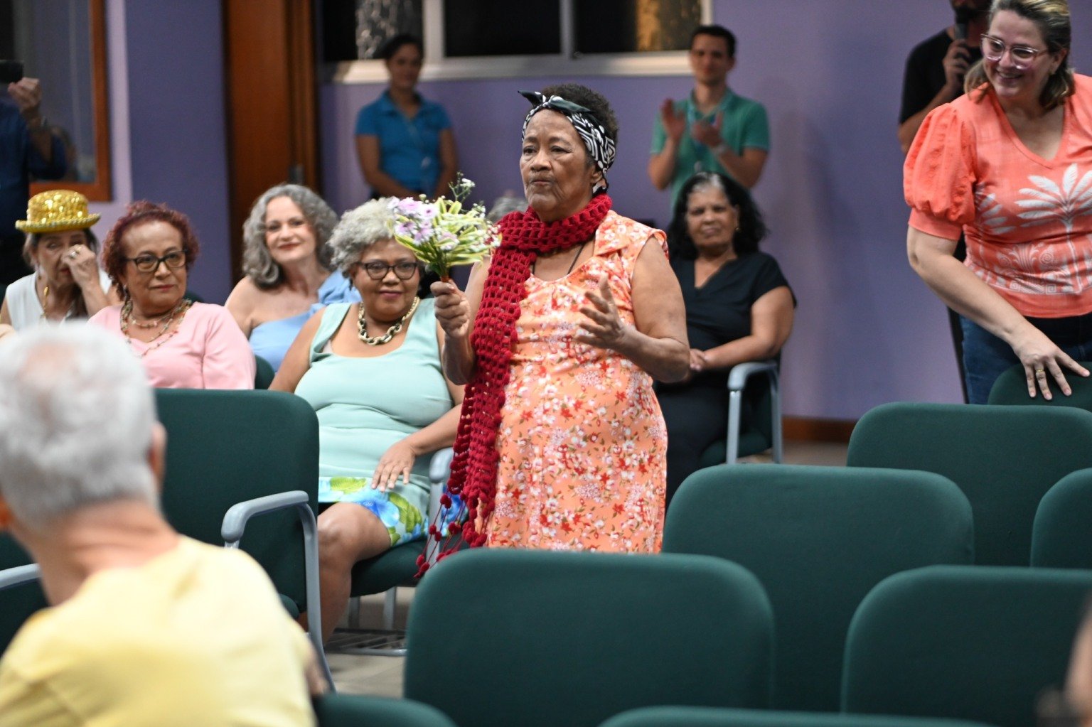 Desfile de moda - Asilo dos idosos na Faesa Desfile de moda - Asilo dos idosos na Faesa