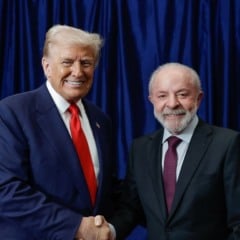 Donald Trump e Lula em reunião na Malásia