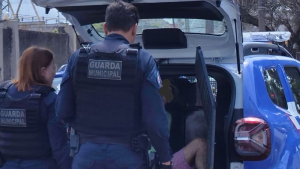Homem é preso em Vitória (Foto/reprodução: TV Vitória)