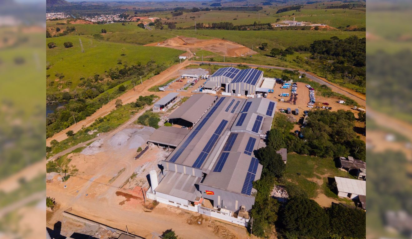 Fábrica de sorvetes do Grupo Lamoia em Piúma