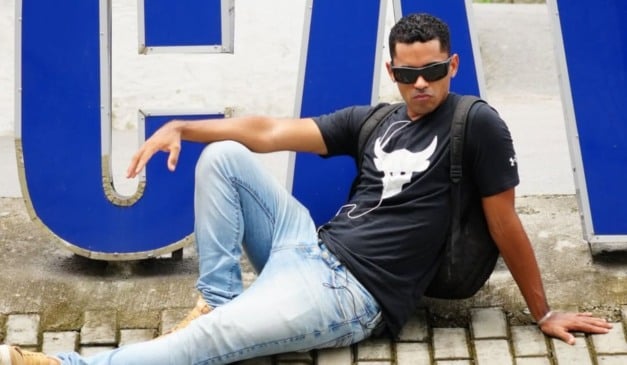 Influenciador Rafael Chocolate é condenado por expor pessoas em pegadinhas na internet
