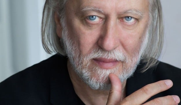 Escritor húngaro László Krasznahorkai venceu o Prêmio Nobel de Literatura 2025 (Foto: Nina Subin/New Directions Publishing/Divulgação)