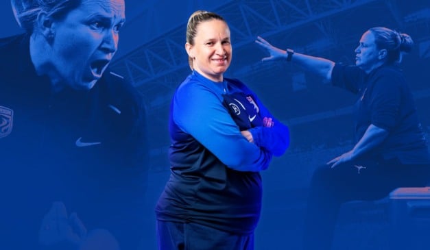 Laura Harvey do Seattle Reign